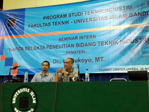 seminarinternpenelitianTI