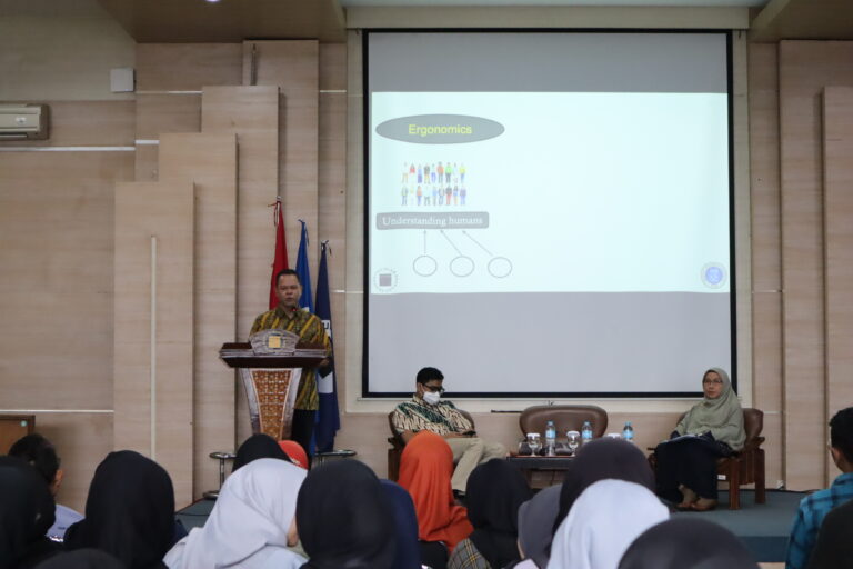 Kuliah Umum bersama para Akademisi di Bidang Teknik Industri